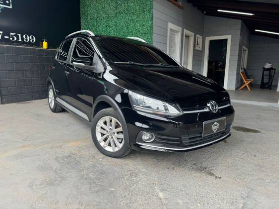 VOLKSWAGEN FOX 1.0 MPI TRACK 12V FLEX 4P MANUAL